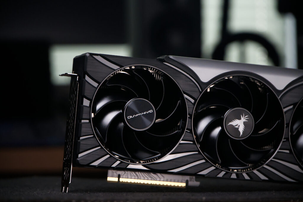 DSC01093 Gainward GeForce RTX 5080 Phoenix V1