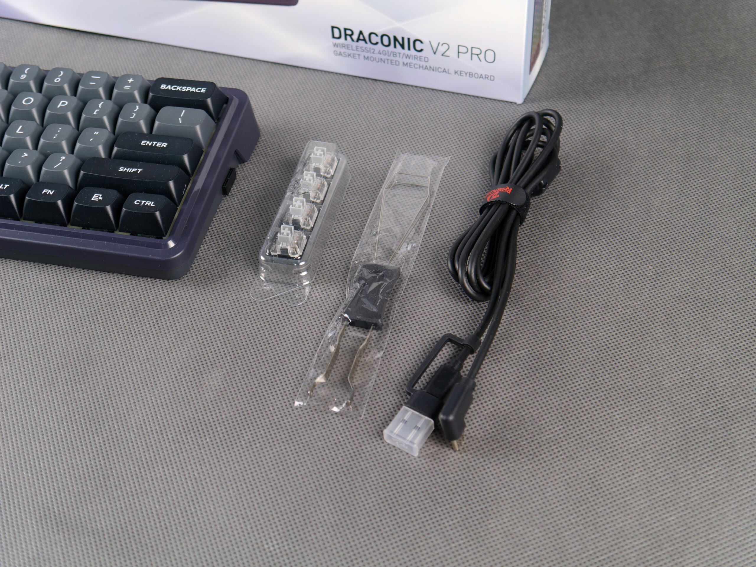 Redragon Draconic V2 Pro Akcesoria