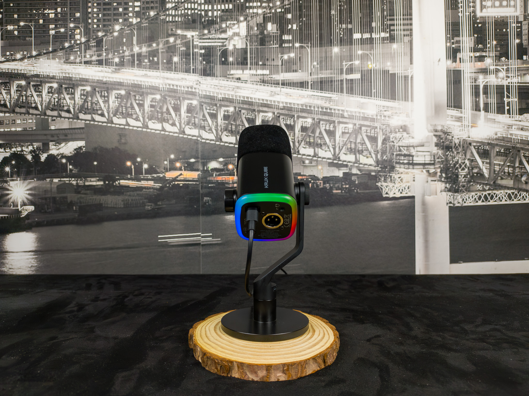 Test mikrofonu Krux Qube - Kolejne szlify w jakości audio od polskiego producenta 62 Right Image